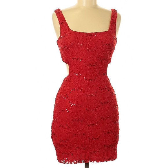 B Darlin Dresses & Skirts - Sleeveless Mini Dress in Red Sequin Lace Size 3